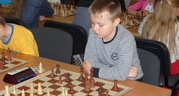 Chess (5)